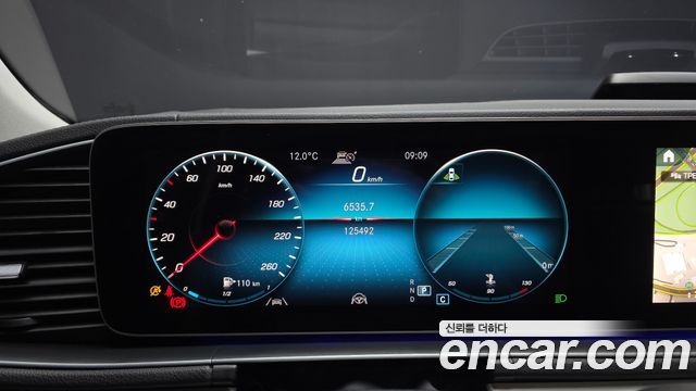 Mercedes-Benz GLE-Class GLE300d 4MATIC
