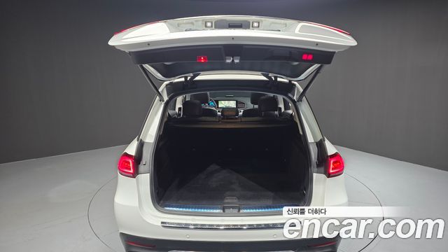 Mercedes-Benz GLE-Class GLE300d 4MATIC