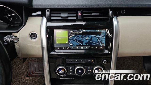 Land Rover Discovery 2.0 SD4 SE