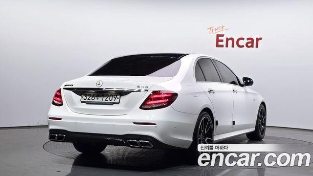 Mercedes-Benz E-Class E200 Avantgarde