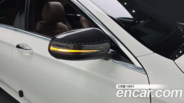 Mercedes-Benz E-Class E200 Avantgarde