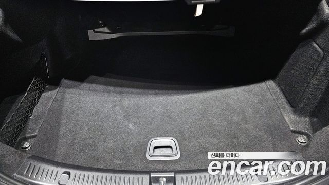 Mercedes-Benz E-Class E200 Avantgarde