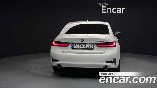 BMW 3-Series 320d Luxury