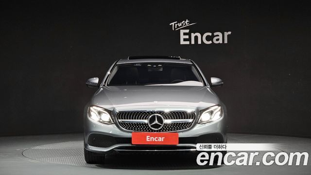 Mercedes-Benz E-Class E220d Avantgarde