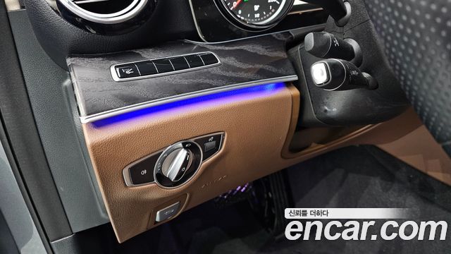 Mercedes-Benz E-Class E220d Avantgarde