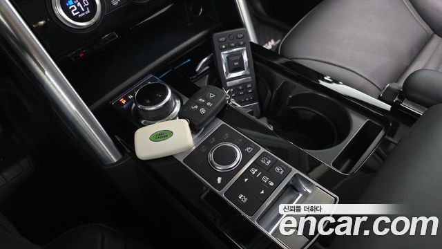 Land Rover Discovery 3.0 TD6 HSE Luxury