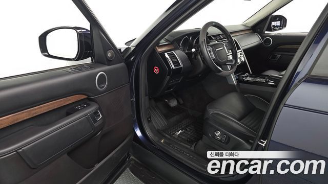 Land Rover Discovery 3.0 TD6 HSE Luxury