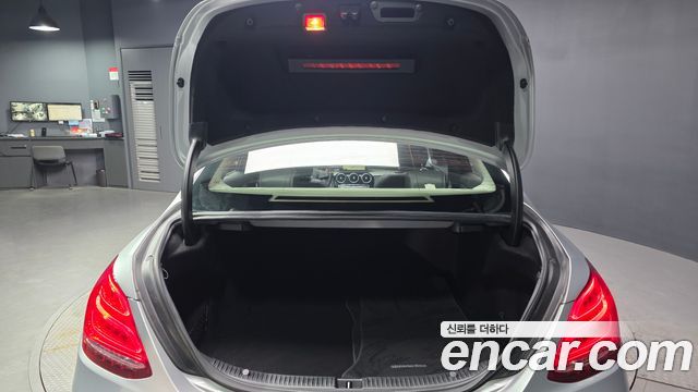 Mercedes-Benz C-Class C220 d 4MATIC