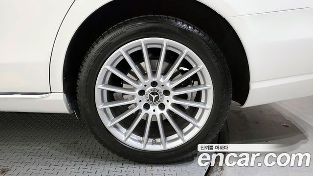 Mercedes-Benz E-Class E250 Exclusive