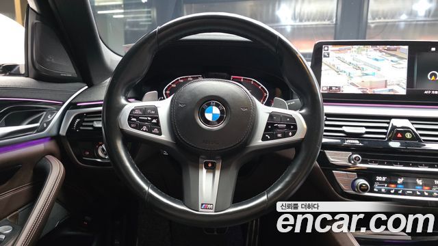 BMW 5-Series 530i xDrive M Sport Package