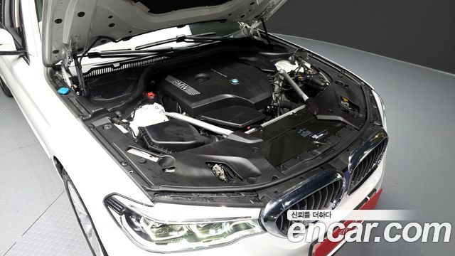 BMW 5-Series 530i Luxury Plus