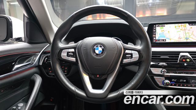 BMW 5-Series 530i Luxury Plus