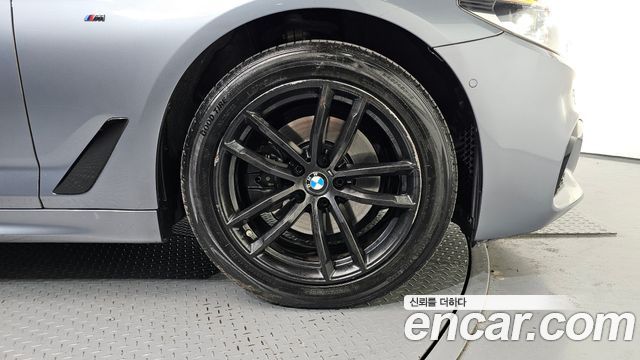 BMW 5Series (G30) 520d xDrive M Sport Package Plus
