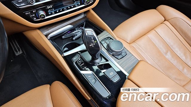 BMW 5Series (G30) 520d xDrive M Sport Package Plus