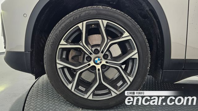 BMW X1 xDrive 20i xLine