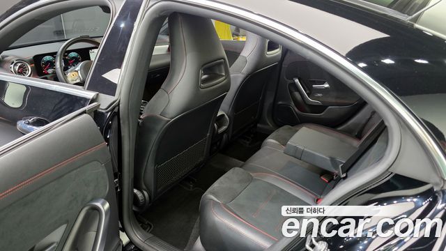 Mercedes-Benz CLA-Class CLA250 4MATIC