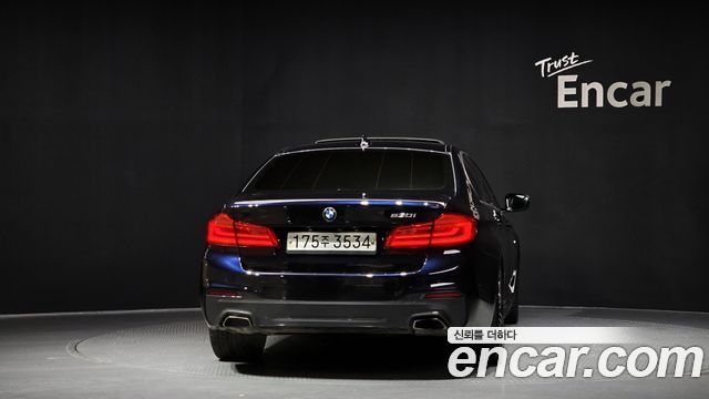 BMW 5-Series 530i M Sport Package Plus