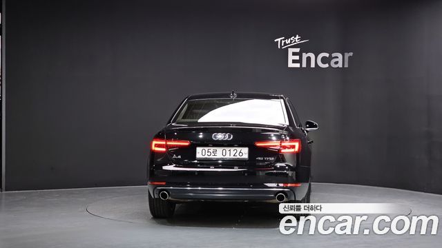 Audi A4 45 TFSI Premium