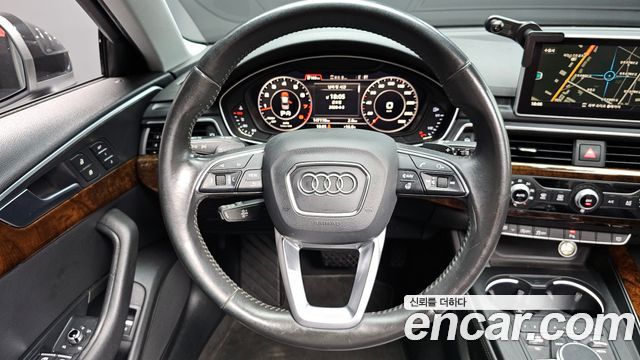 Audi A4 45 TFSI Premium