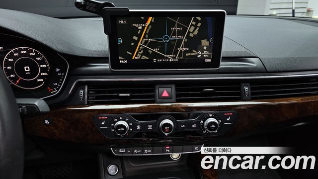 Audi A4 45 TFSI Premium