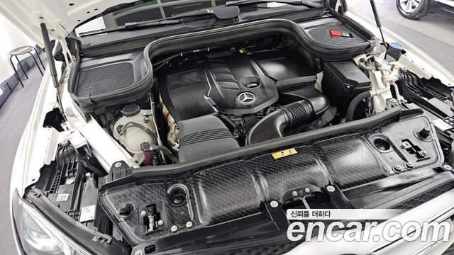 Mercedes-Benz GLE-Class GLE300d 4MATIC