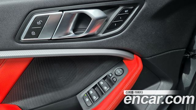 BMW 2-Series 220i M Sports