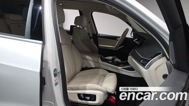 BMW X7 xDrive 40i Design Pure Excellence 7-Seater