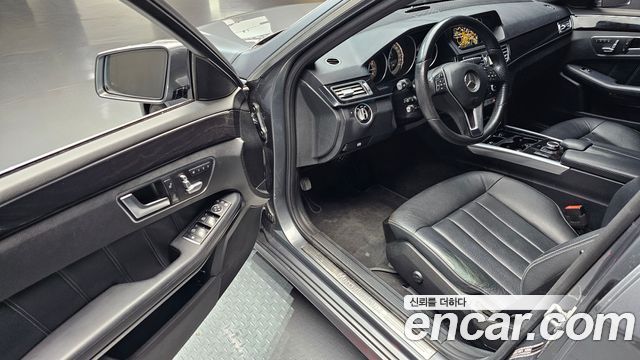 Mercedes-Benz E-Class E250 BlueTec 4MATIC AV