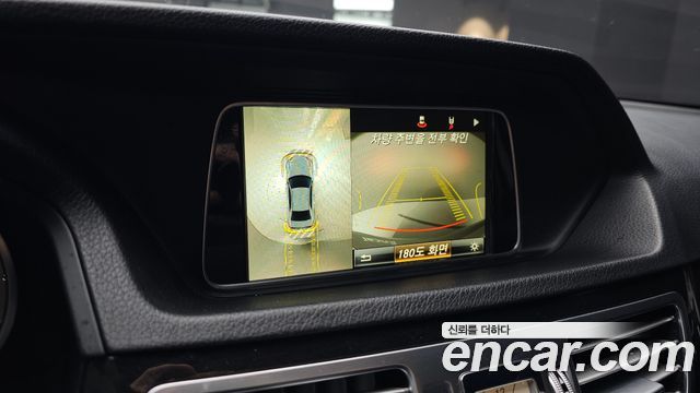 Mercedes-Benz E-Class E250 BlueTec 4MATIC AV