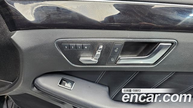 Mercedes-Benz E-Class E250 BlueTec 4MATIC AV