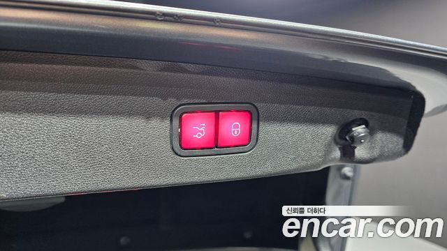 Mercedes-Benz E-Class E250 BlueTec 4MATIC AV