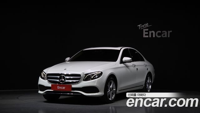 Mercedes-Benz E-Class E220d Avantgarde