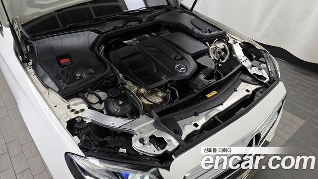 Mercedes-Benz E-Class E220d Avantgarde
