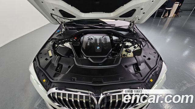 BMW 7-Series 730Ld xDrive Design Pure Excellence