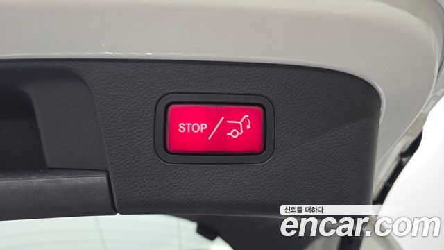 Mercedes-Benz GLA-Class GLA220