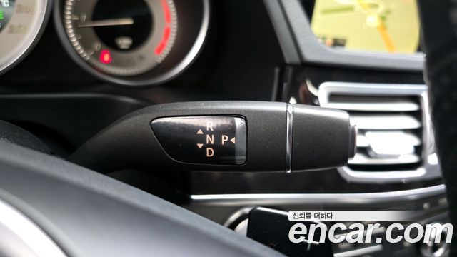 Mercedes-Benz E-Class E250 BlueTec 4MATIC AV