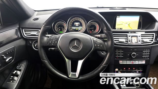 Mercedes-Benz E-Class E250 BlueTec 4MATIC AV