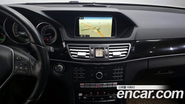 Mercedes-Benz E-Class E250 BlueTec 4MATIC AV