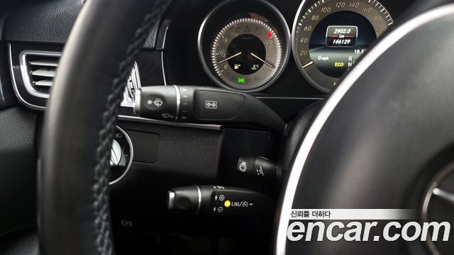 Mercedes-Benz E-Class E250 BlueTec 4MATIC AV