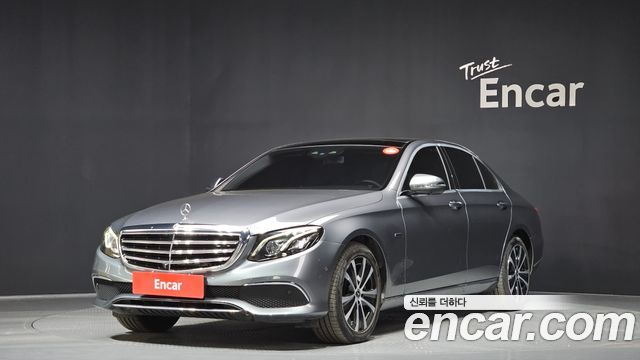 Mercedes-Benz E-Class E300e Exclusive