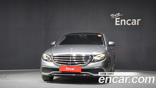 Mercedes-Benz E-Class E300e Exclusive
