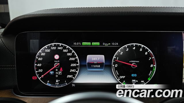 Mercedes-Benz E-Class E300e Exclusive