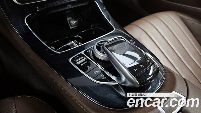 Mercedes-Benz E-Class E300e Exclusive