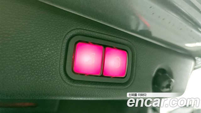 Mercedes-Benz E-Class E300e Exclusive