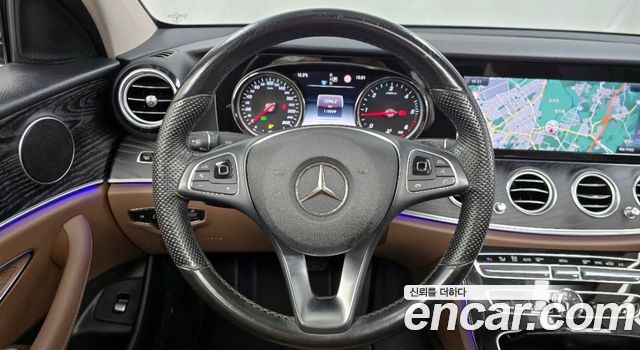 Mercedes-Benz E-Class E220d Avantgarde