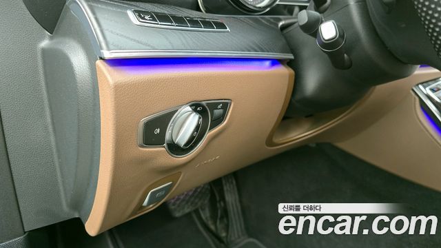 Mercedes-Benz E-Class E220d Avantgarde