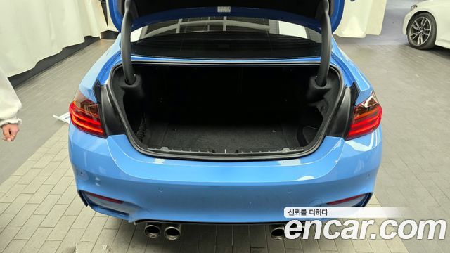 BMW M4 M4 Coupe