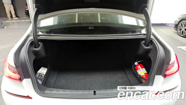 BMW 3-Series M340i