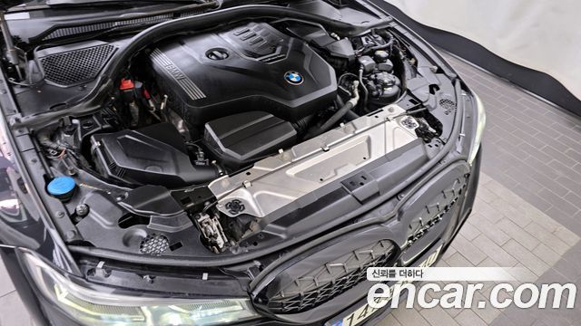 BMW 3-Series 330i M Sport