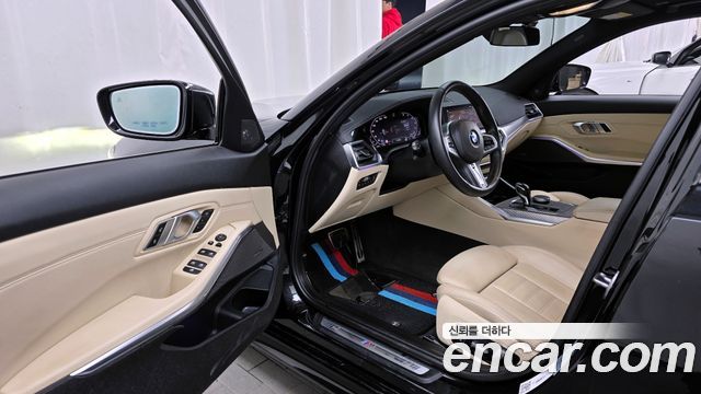 BMW 3-Series 330i M Sport